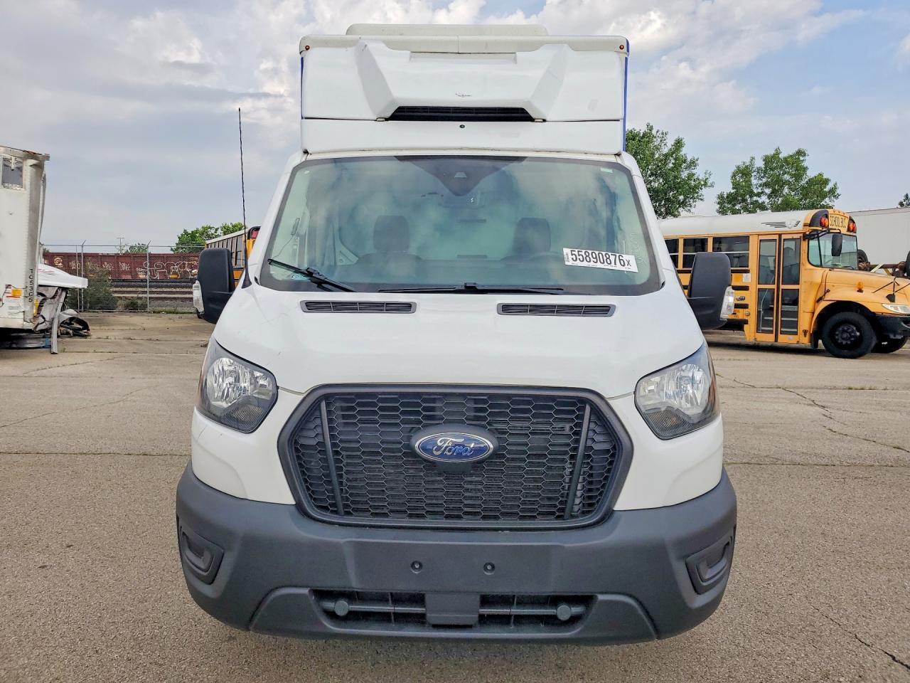 2020 Ford Transit Delivery Truck - Image 5