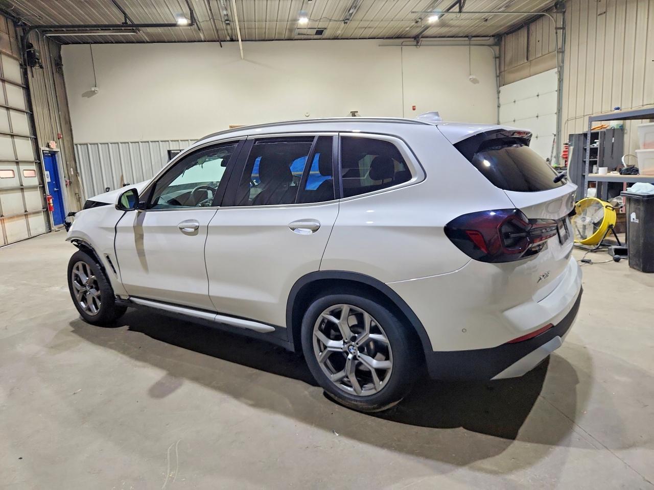 2024 BMW X3 xDrive30I - Фото 2