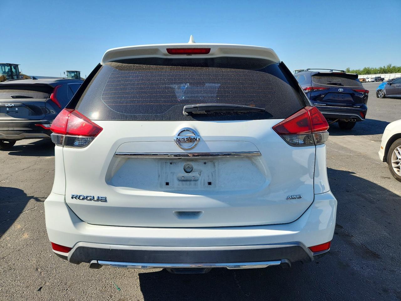 2017 Nissan Rogue S - Фото 6