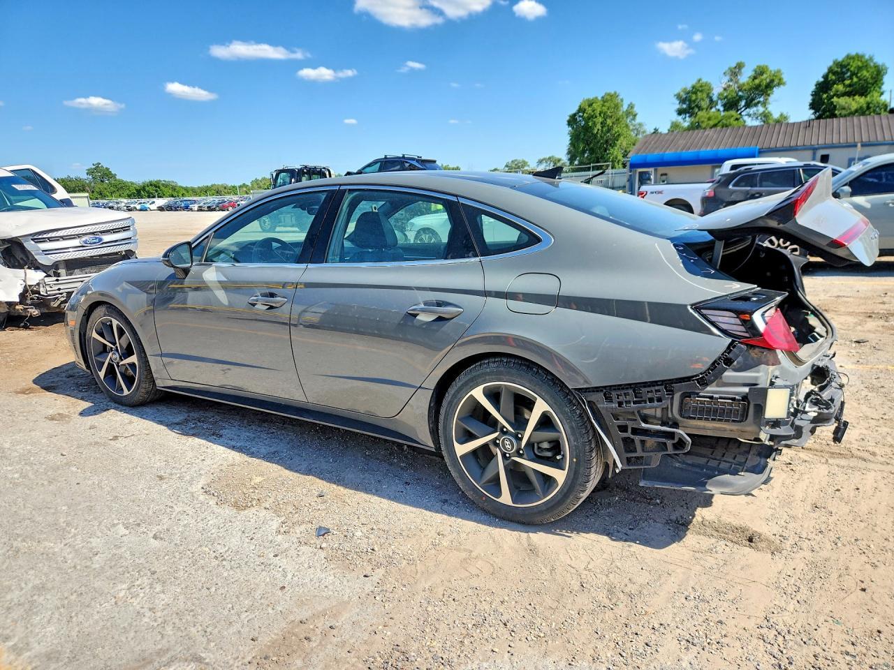 2021 Hyundai Sonata Sel Plus - Фото 2