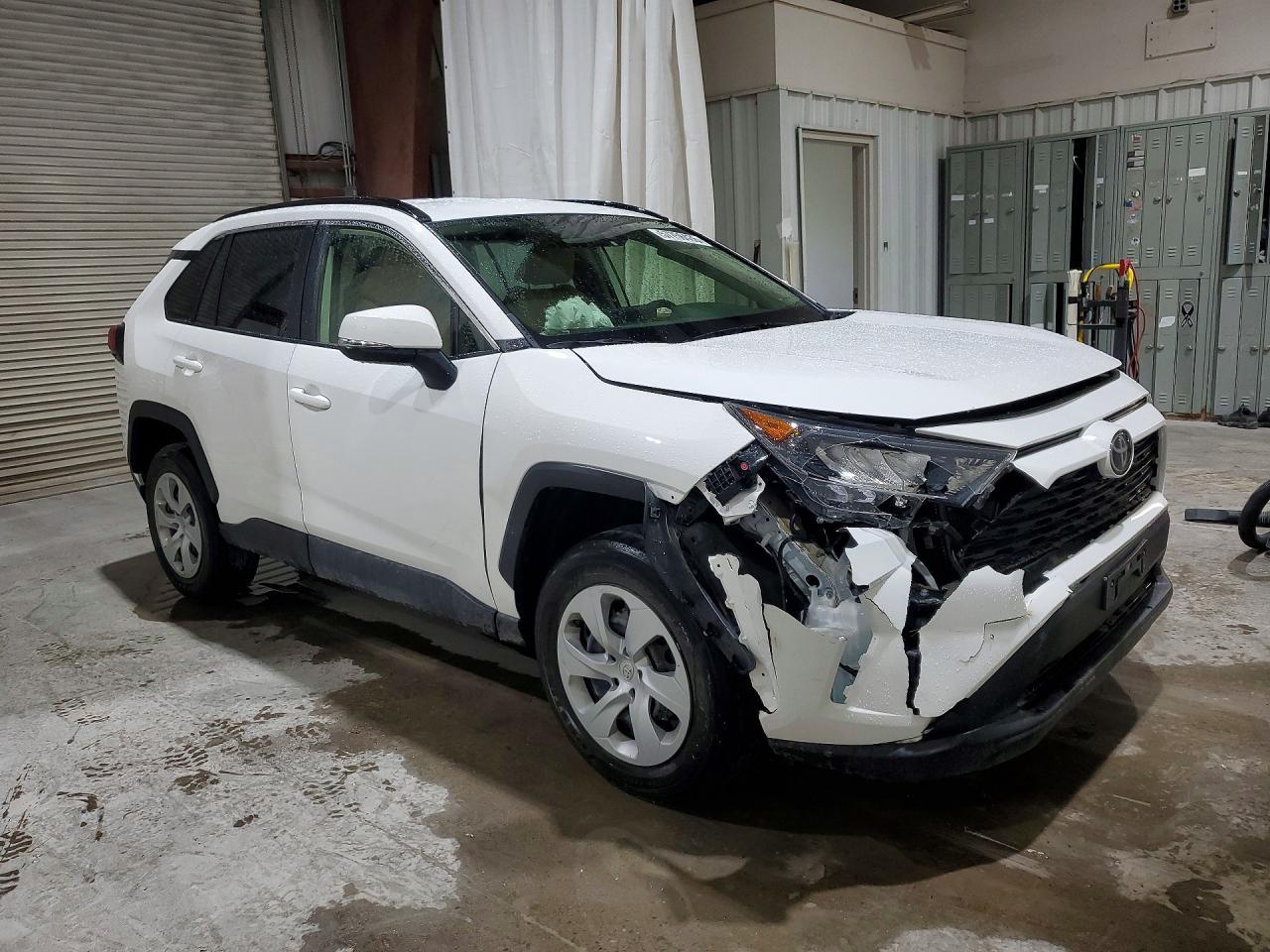 2019 Toyota Rav4 Le - Фото 4