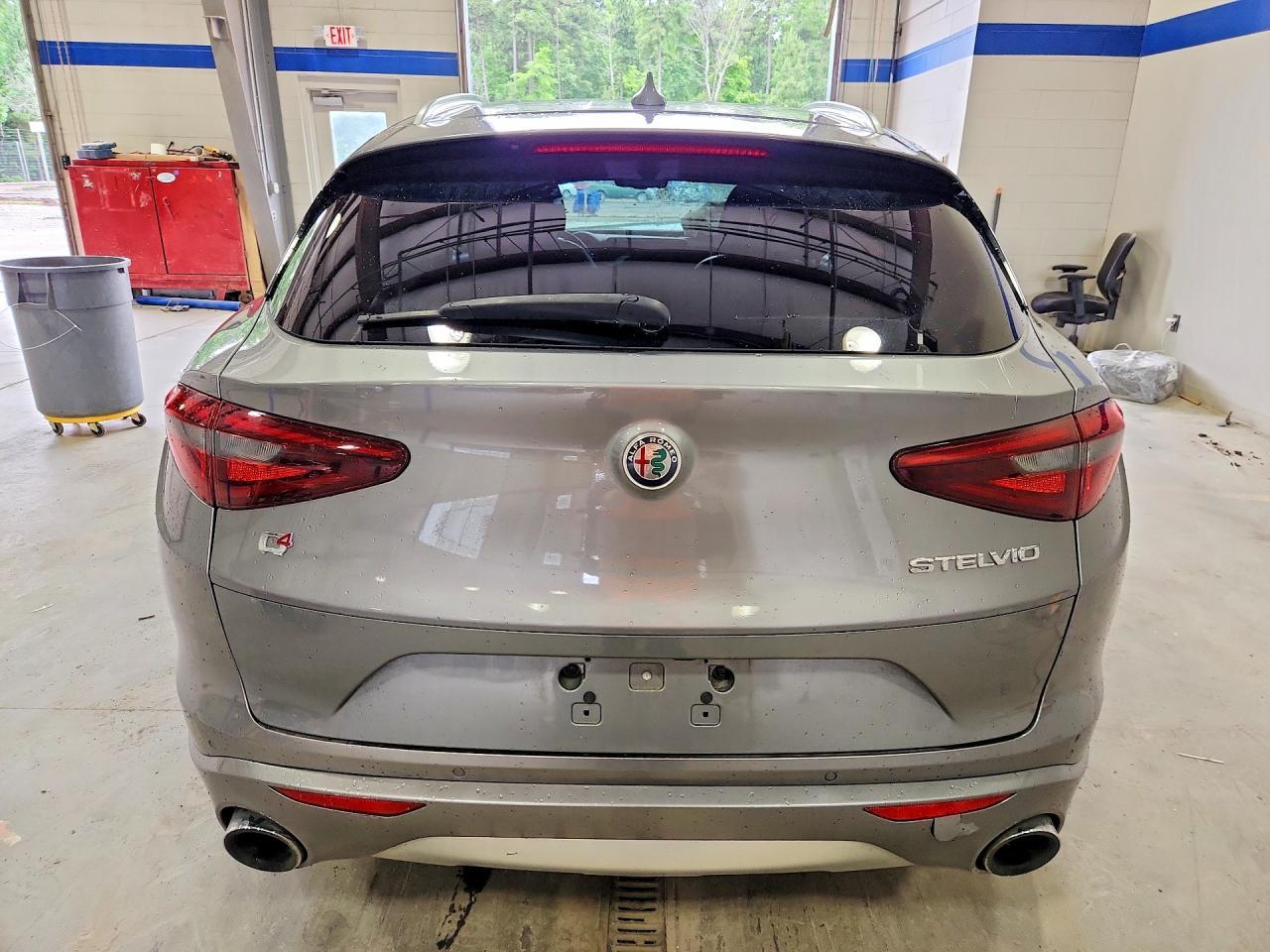 2020 Alfa Romeo Stelvio Ti - Image 6