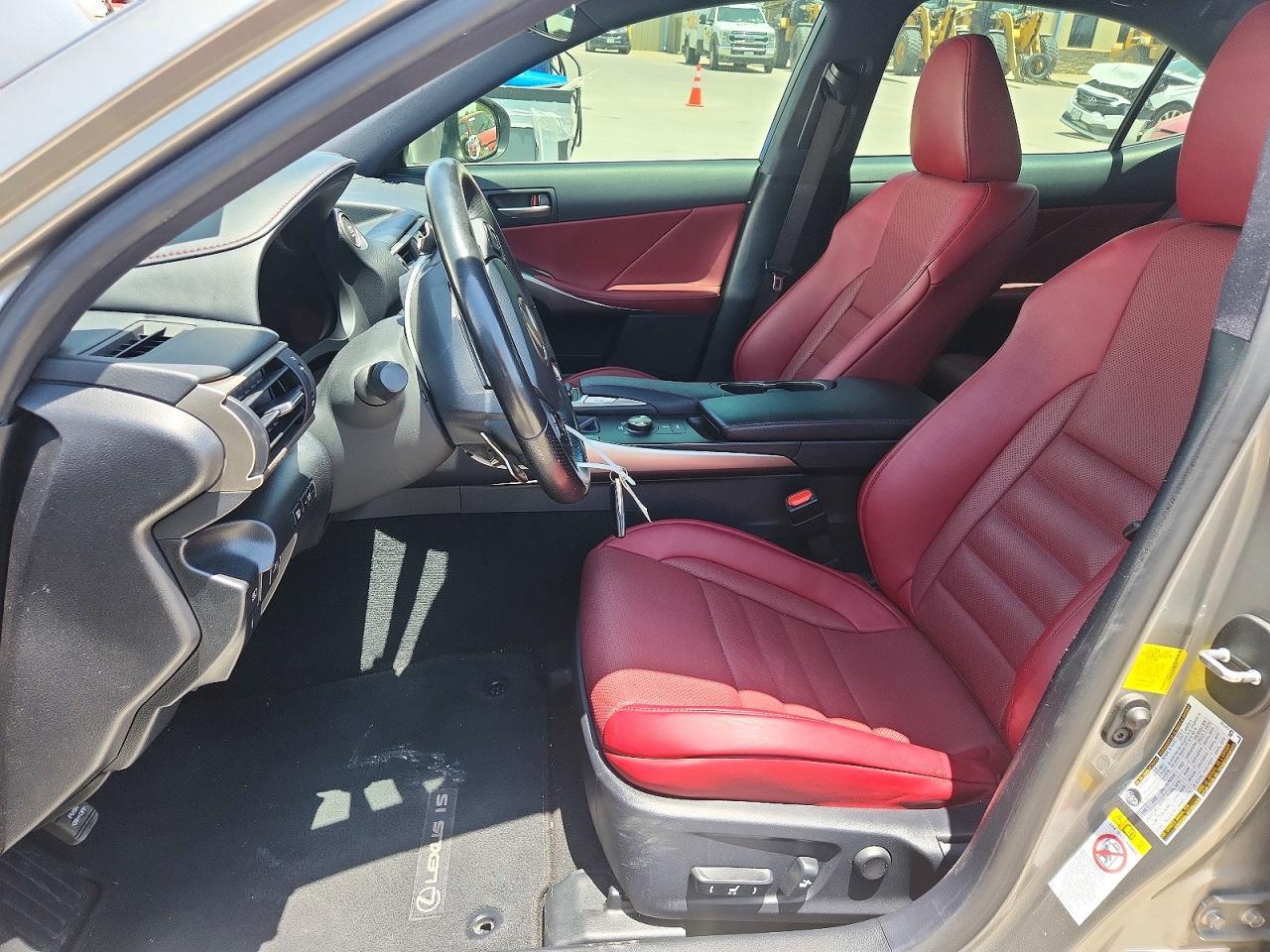 2018 Lexus Is 300 - Фото 7