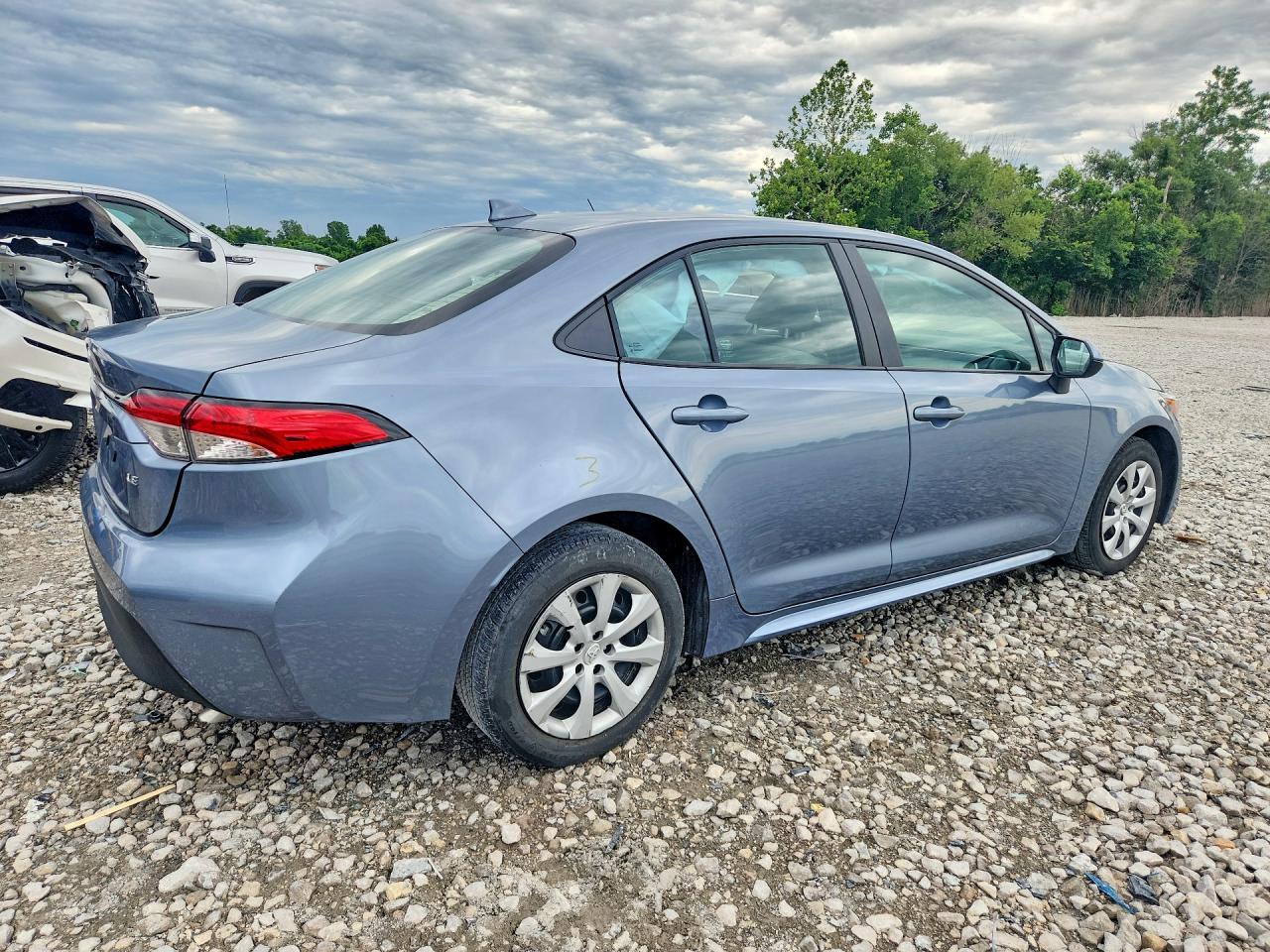 2023 Toyota Corolla Le - Фото 3