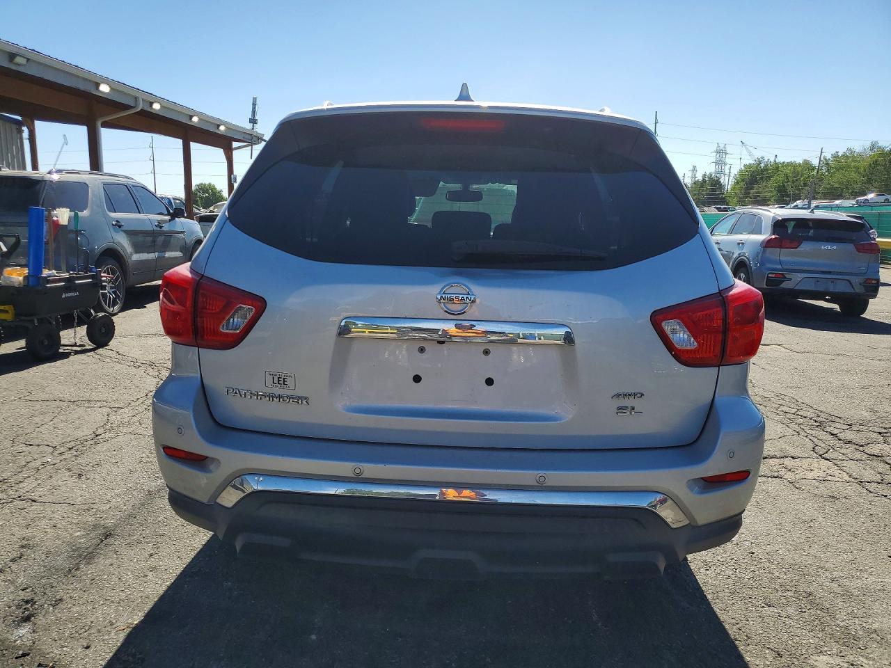 2019 Nissan Pathfinder Sl - Image 6
