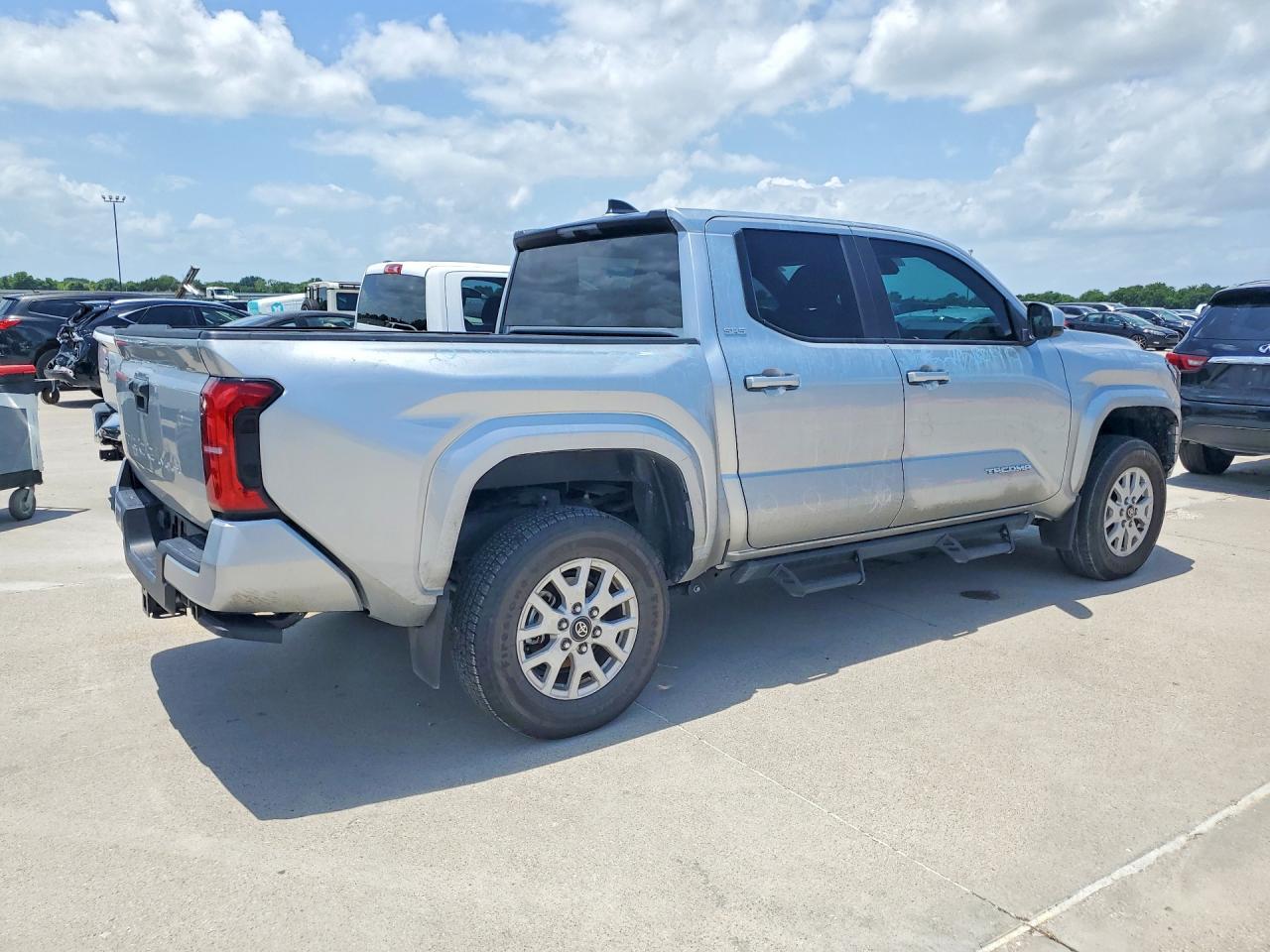 2024 Toyota Tacoma Sr5 - Image 3