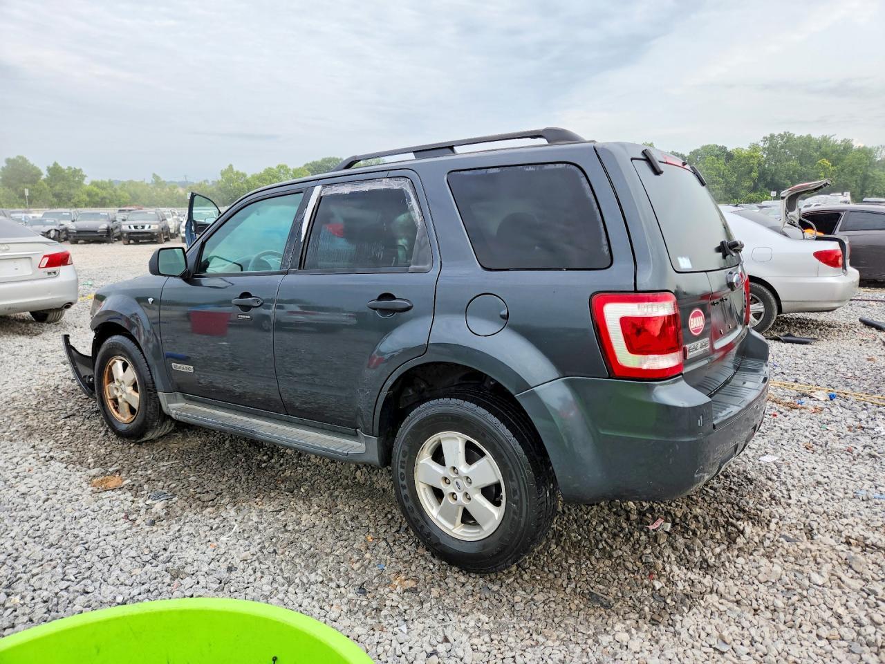 2008 Ford Escape Xlt - Image 2
