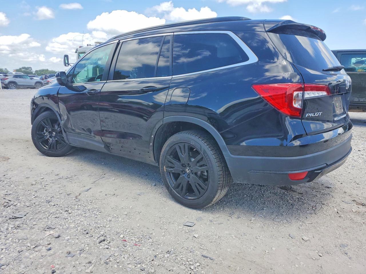2021 Honda Pilot Se - Фото 2