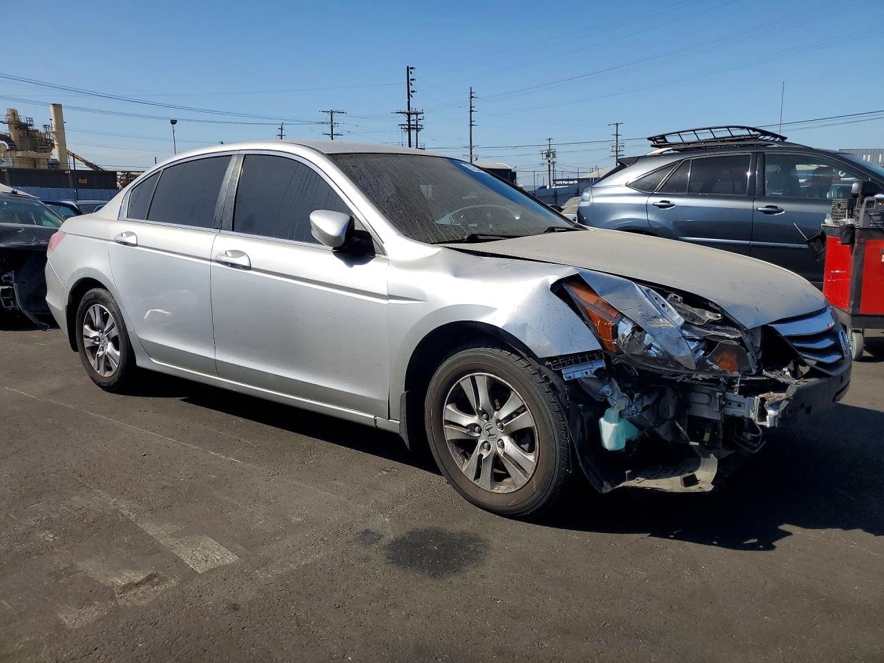 2012 Honda Accord Lxp - Фото 4