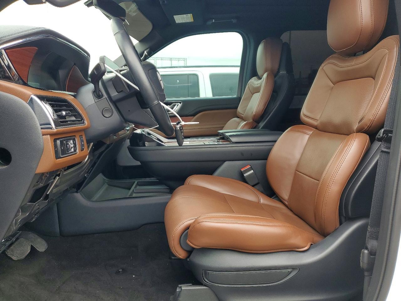 2024 Lincoln Navigator Reserve - Фото 7