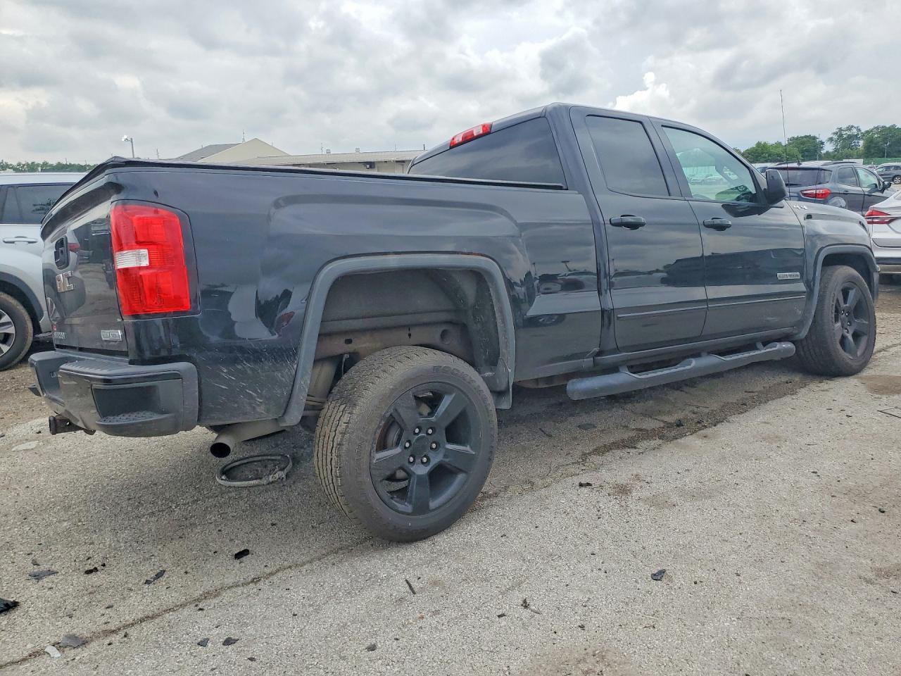 2018 GMC Sierra K1500 - Фото 3