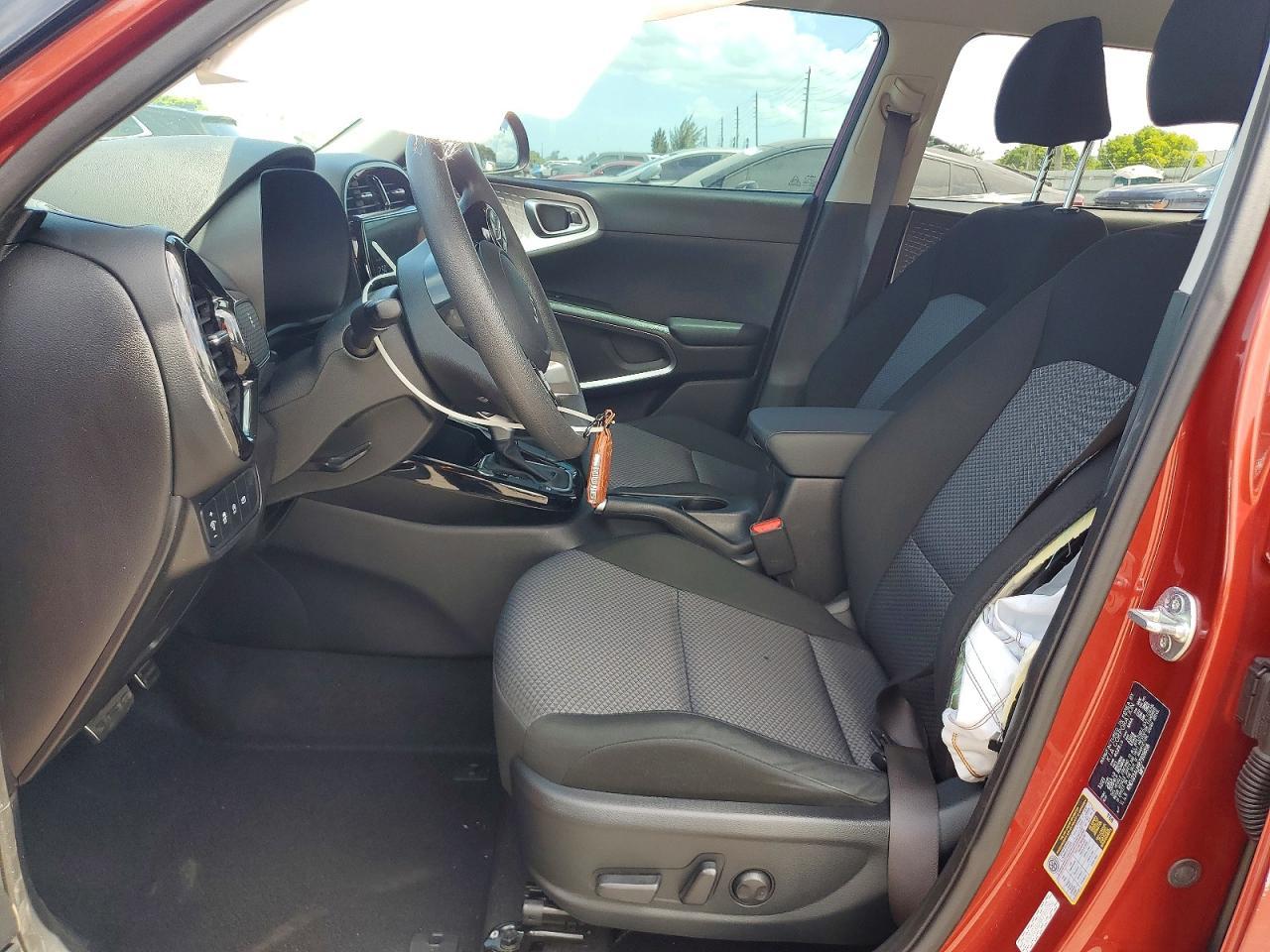 2024 Kia Soul S - Image 7