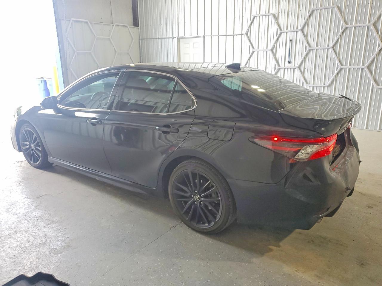 2023 Toyota Camry Xse - Фото 2