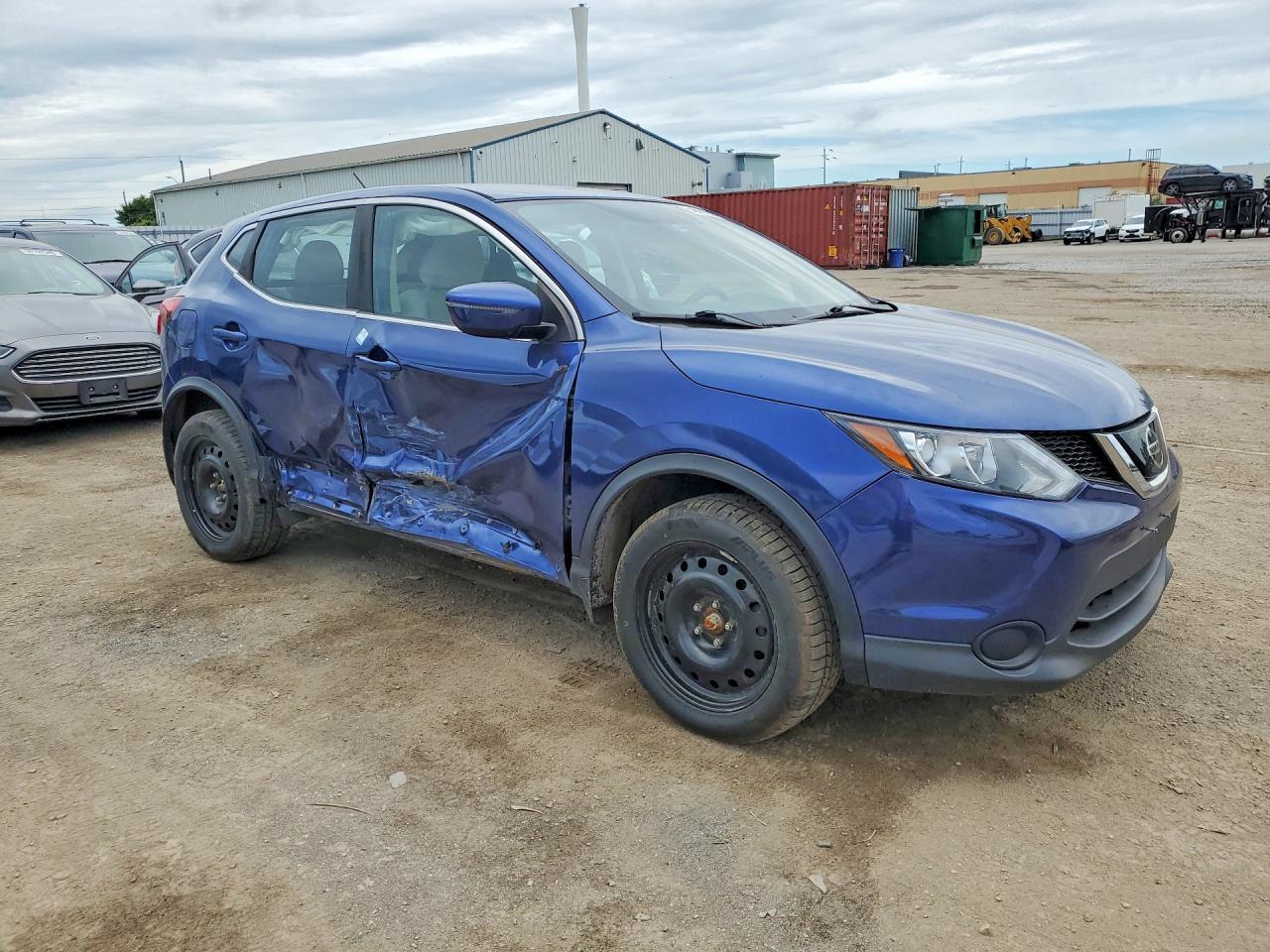 2018 Nissan Rogue Sport S - Фото 4
