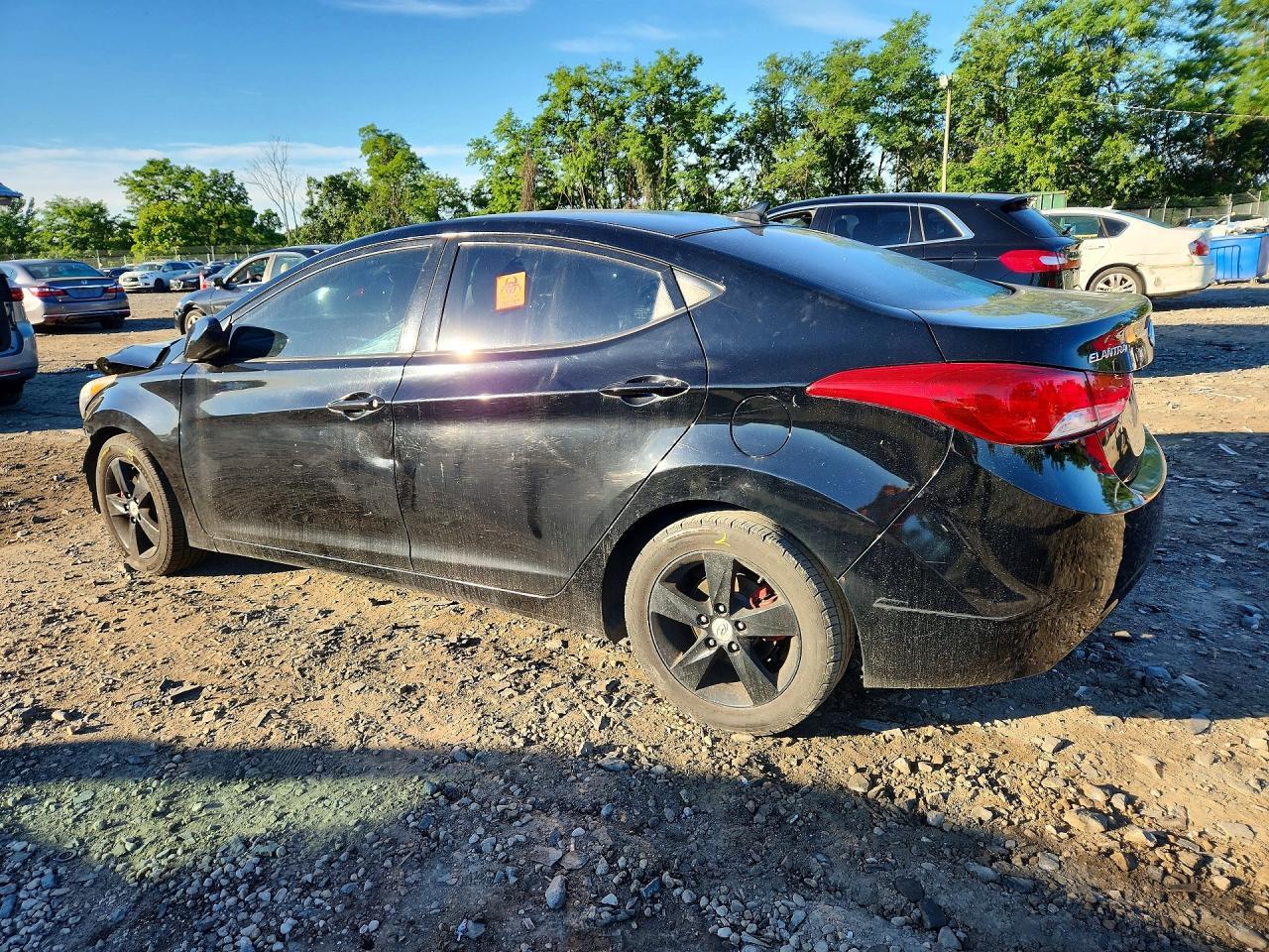 2013 Hyundai Elantra Gls - Фото 2