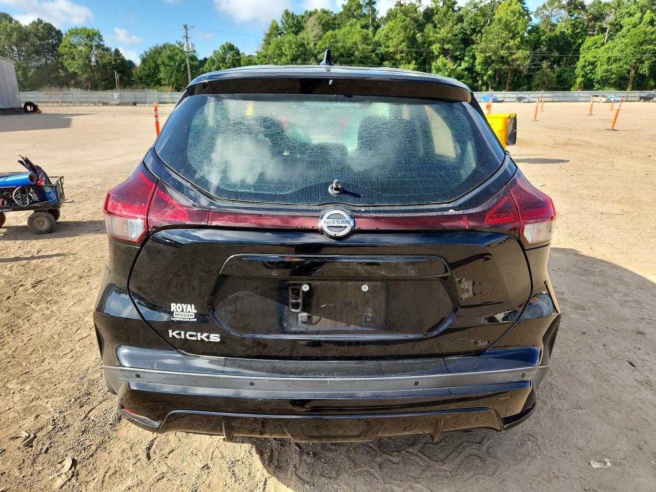2021 Nissan Kicks S - Фото 6