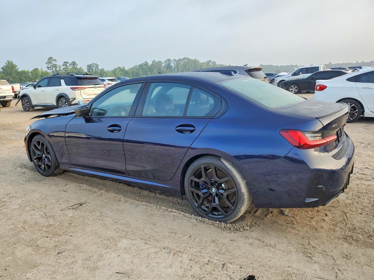 2026 BMW M340Xi - Фото 2