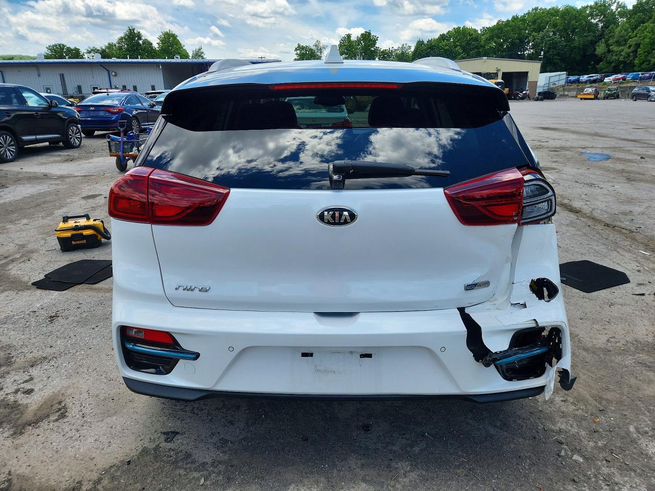 2020 Kia Niro Ex Premium - Фото 6