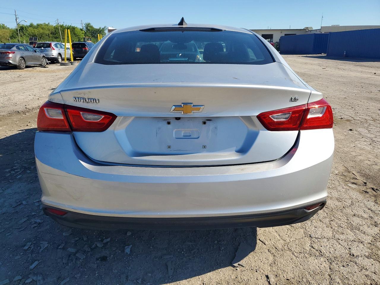 2016 Chevrolet Malibu Ls - Image 6