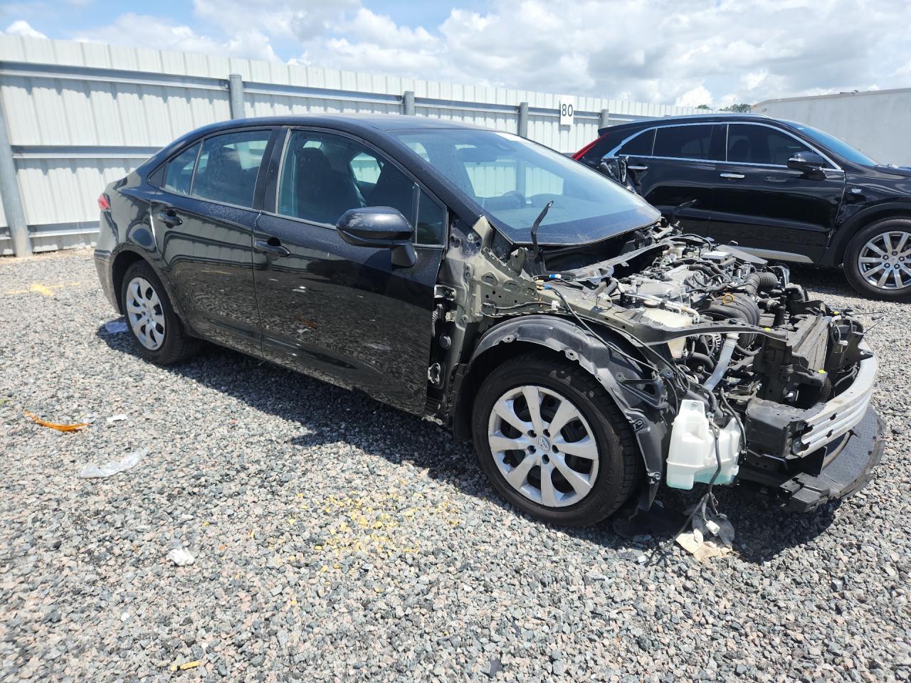 2021 Toyota Corolla Le - Фото 4