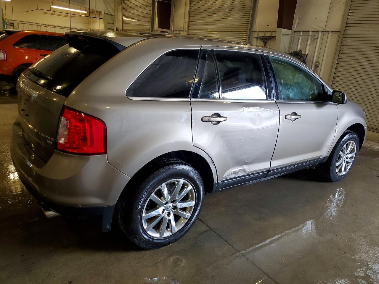2013 Ford Edge Limited - Image 3