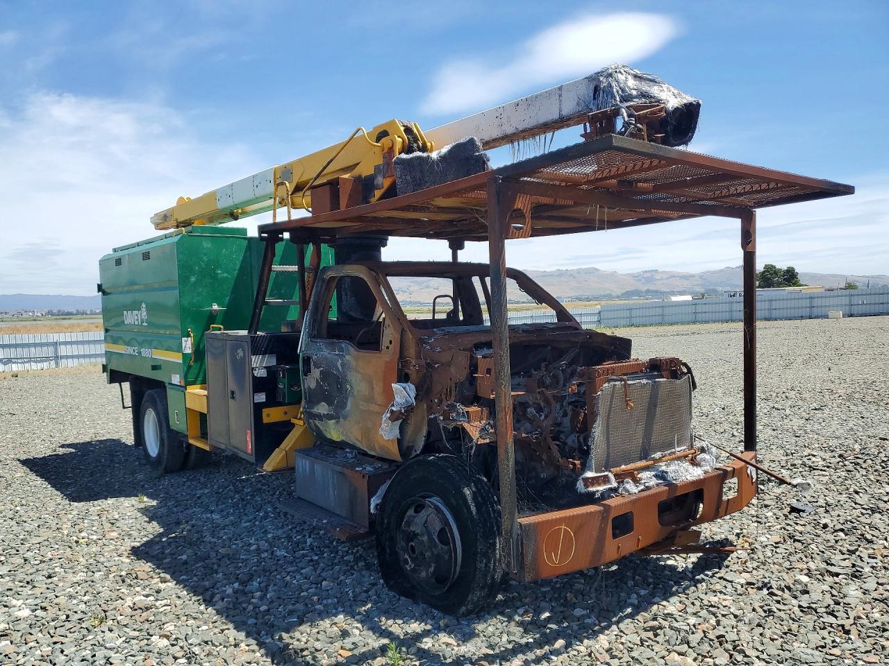 2016 Ford F750 - Image 4