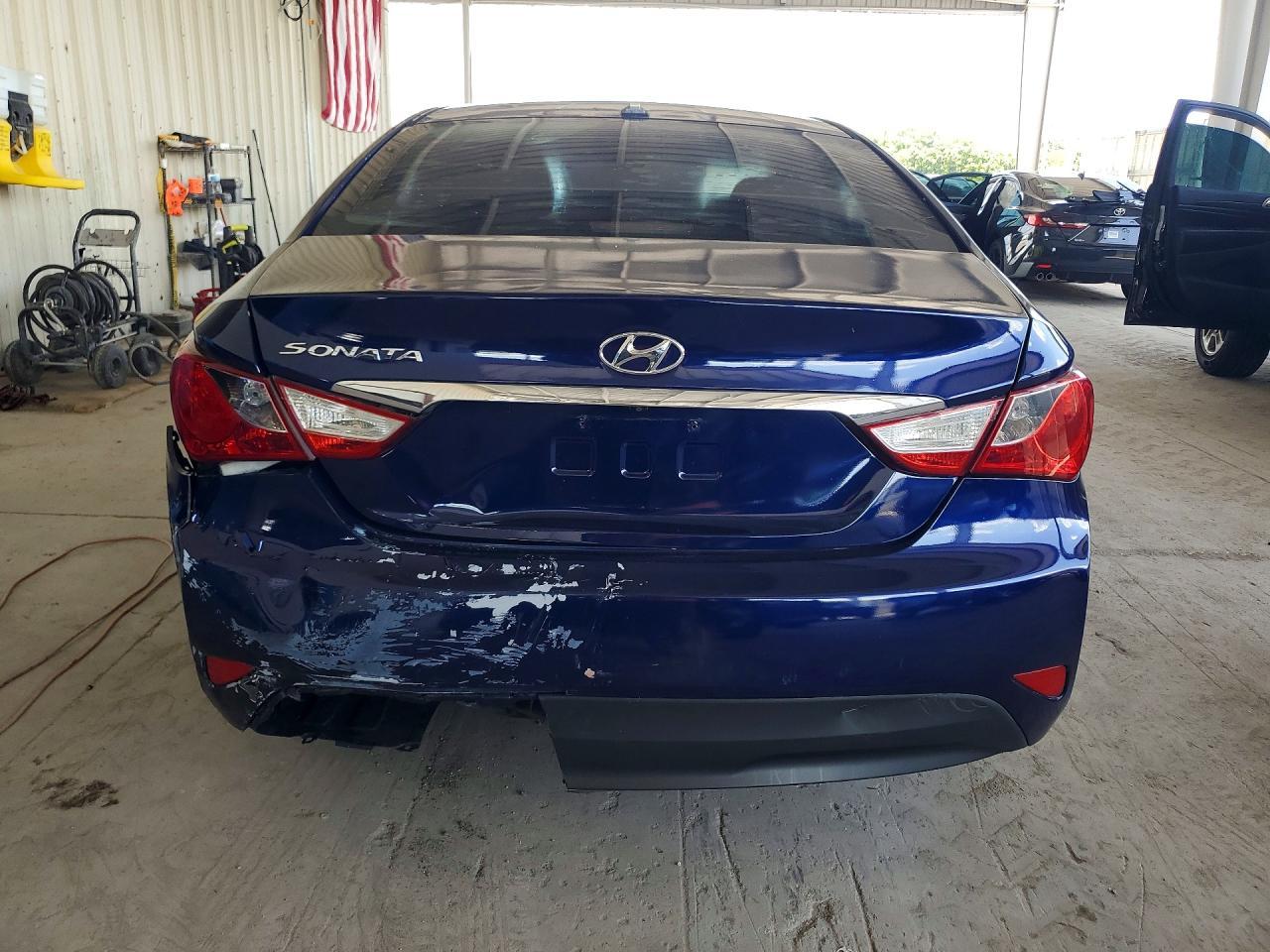 2014 Hyundai Sonata Gls - Image 6