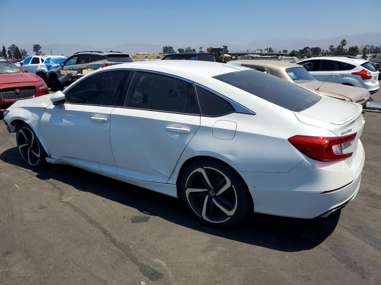 2019 Honda Accord Sport - Фото 2