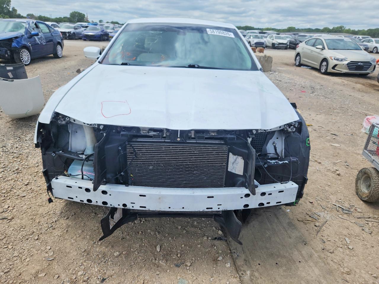 2016 Chrysler 300 Limited - Image 5