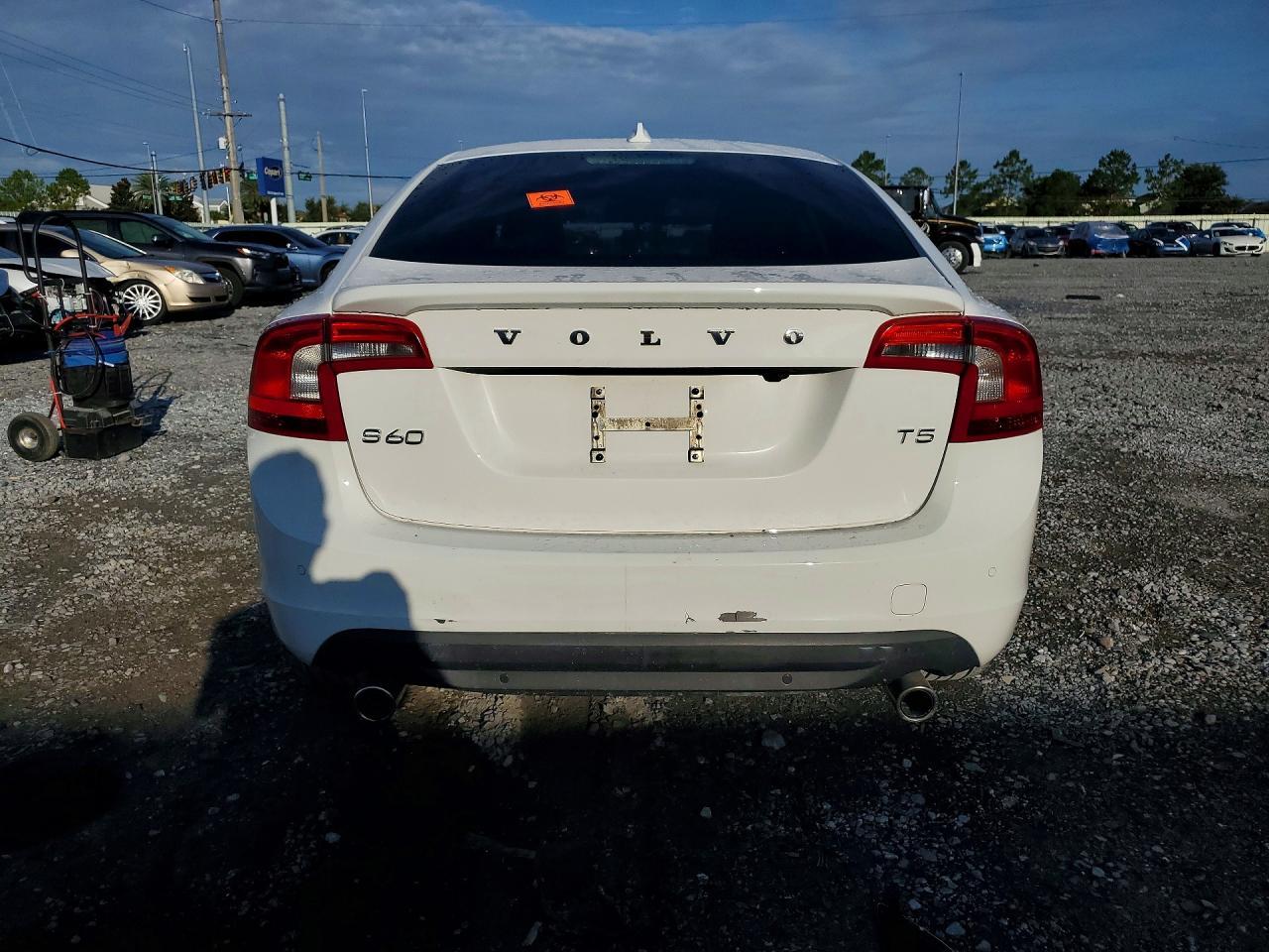2013 Volvo S60 T5 - Image 6