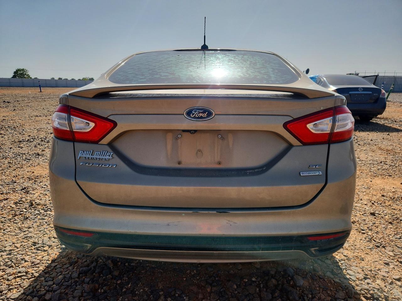 2015 Ford Fusion Se - Фото 6