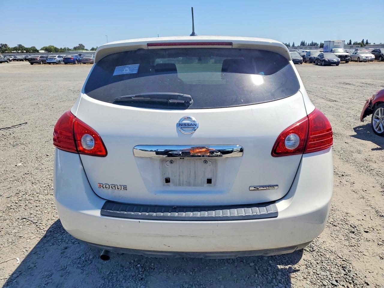 2013 Nissan Rogue S - Фото 6