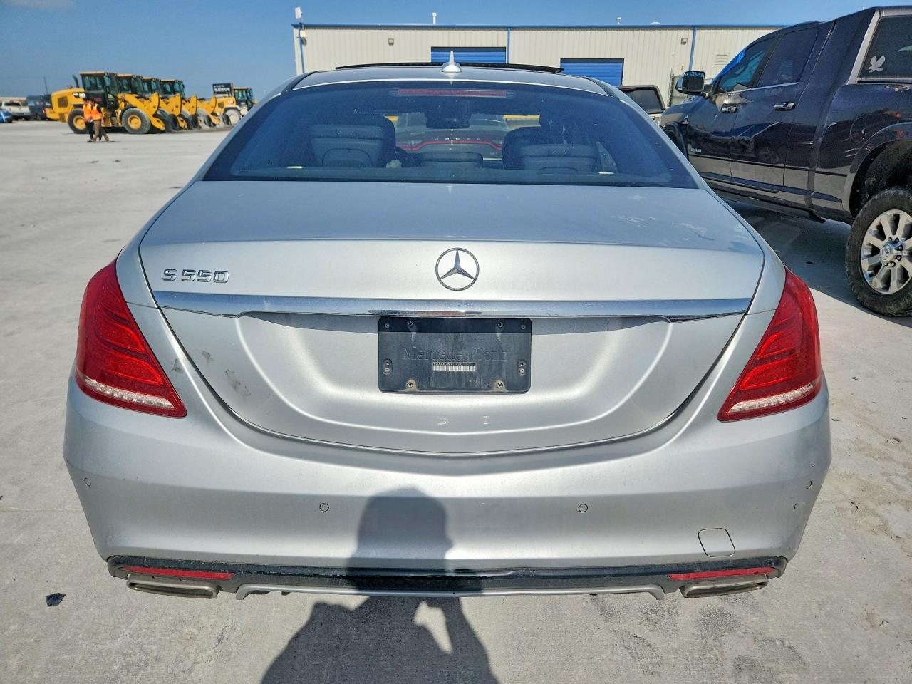 2015 Mercedes-Benz S 550 - Фото 6
