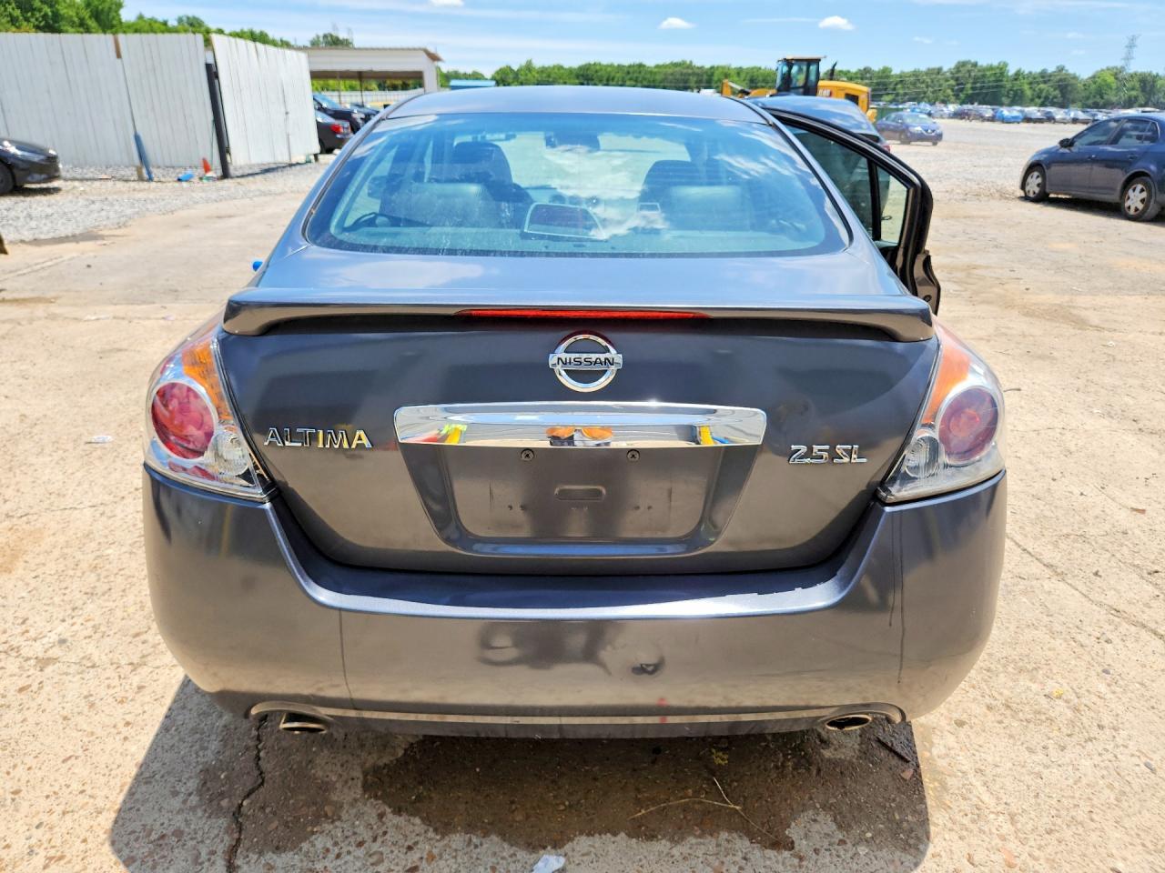 2011 Nissan Altima 2.5 - Фото 6