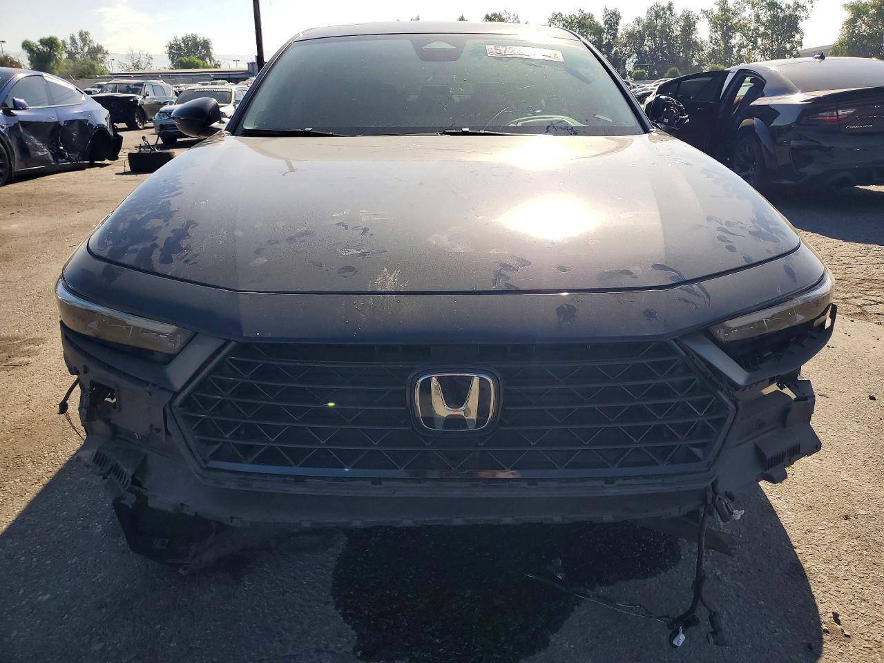 2025 Honda Accord Touring Hybrid - Фото 5