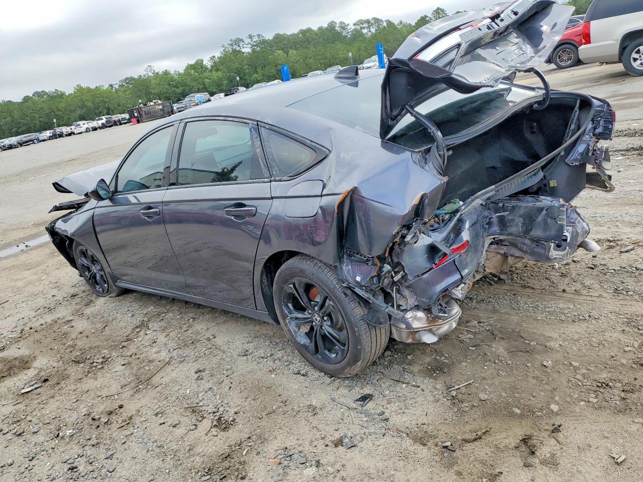 2025 Honda Accord Se - Image 2