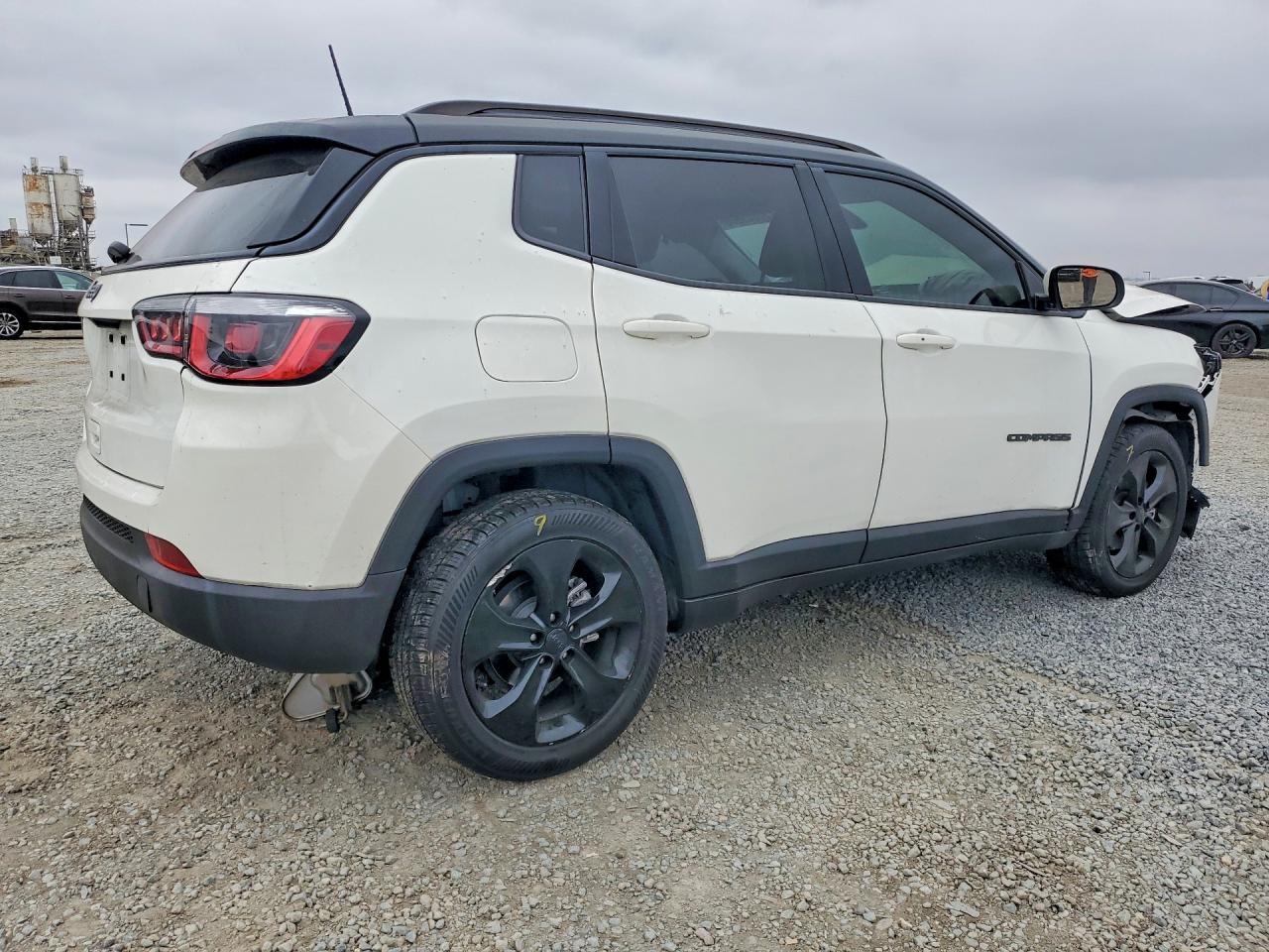 2020 Jeep Compass Latitude - Фото 3