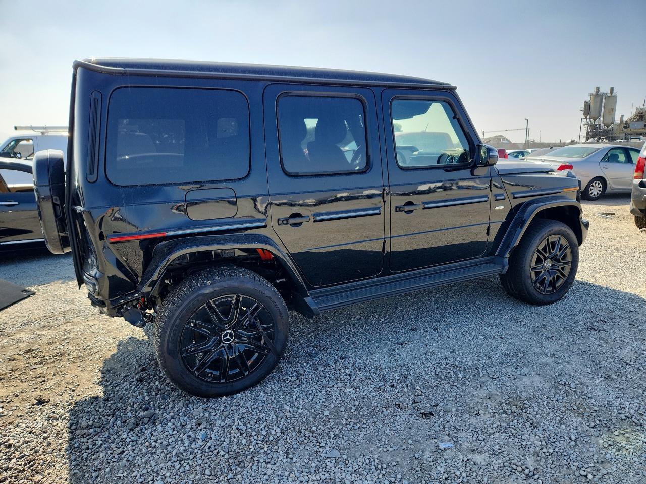 2025 Mercedes-Benz G 580E - Image 3