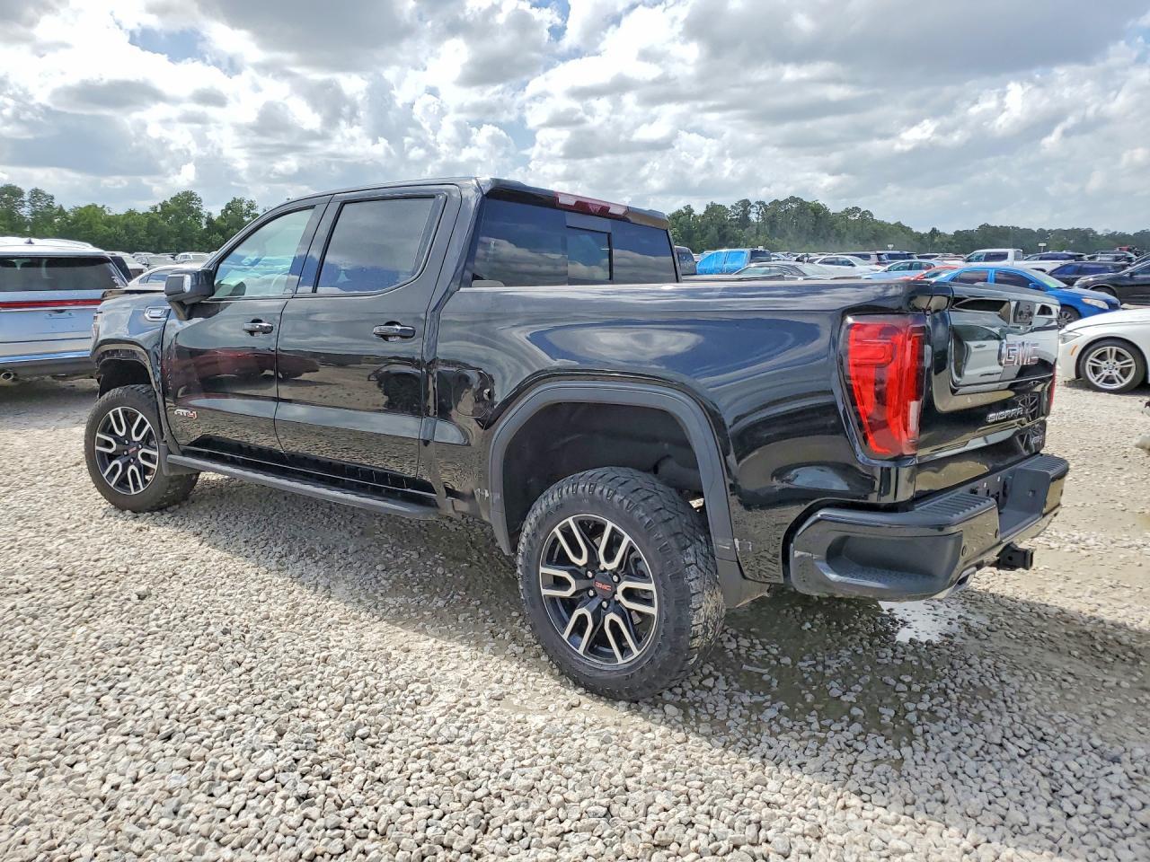 2025 GMC Sierra K1500 At4 - Image 2
