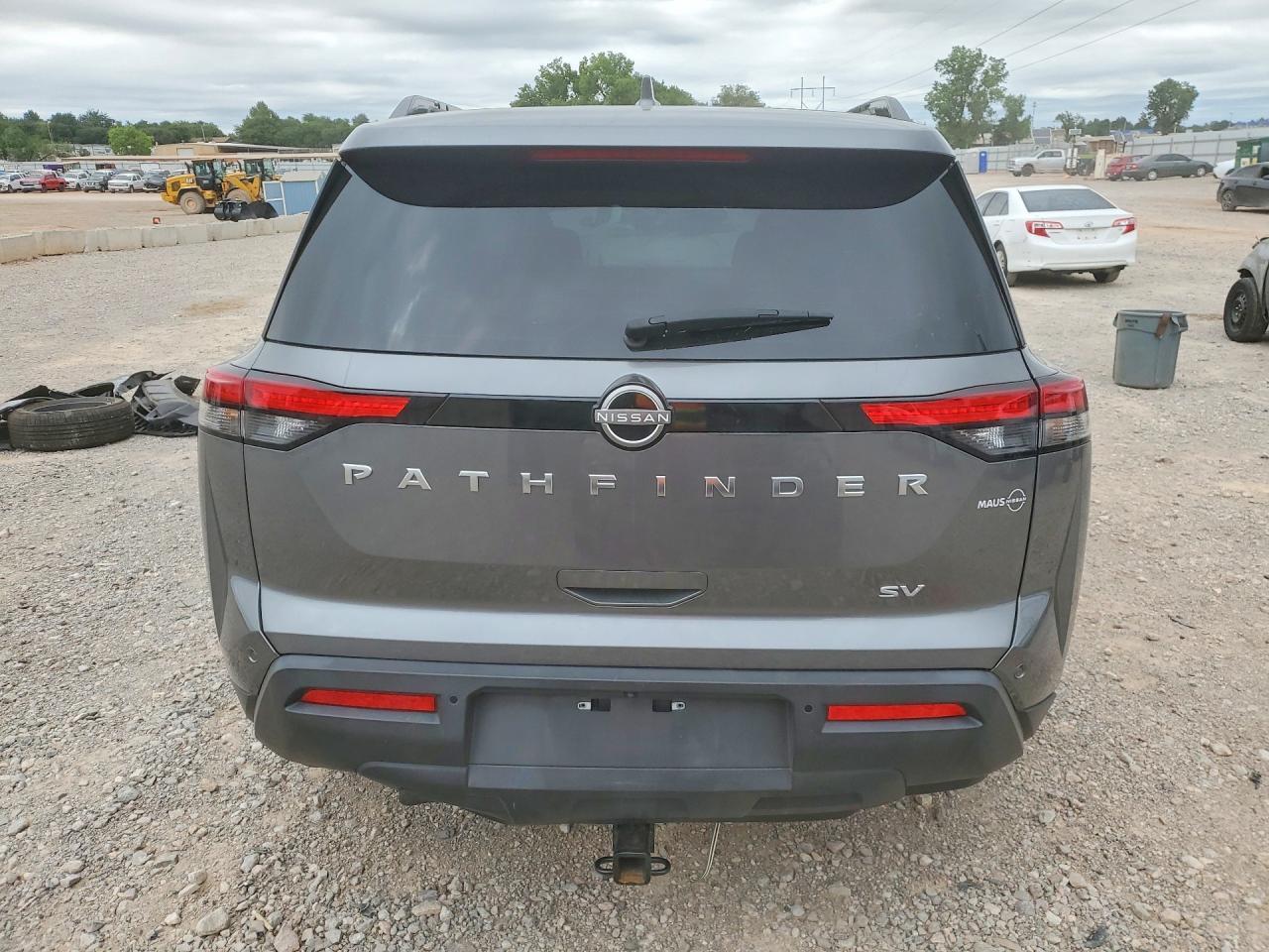 2024 Nissan Pathfinder Sv - Image 6
