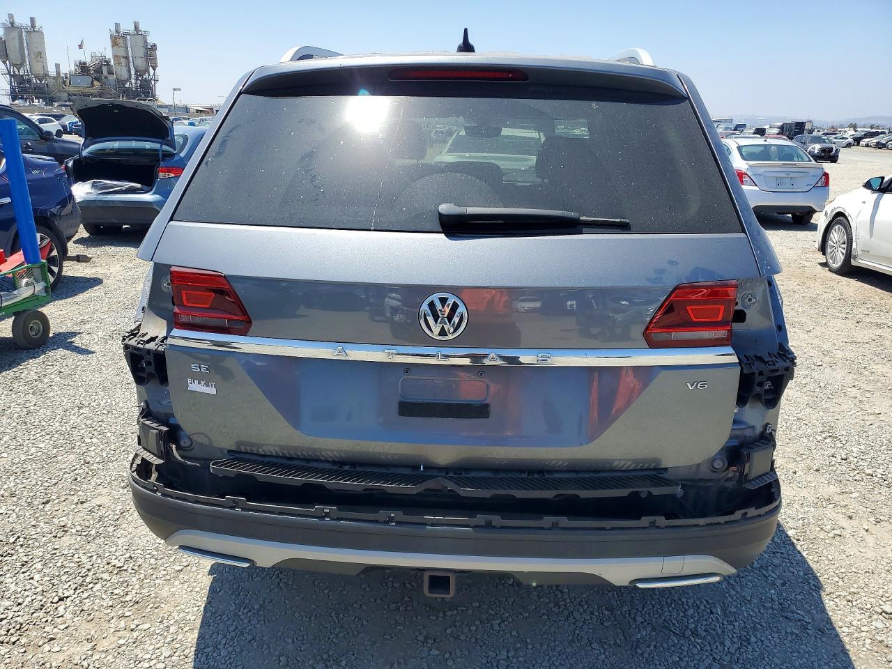 2018 Volkswagen Atlas Se - Image 6