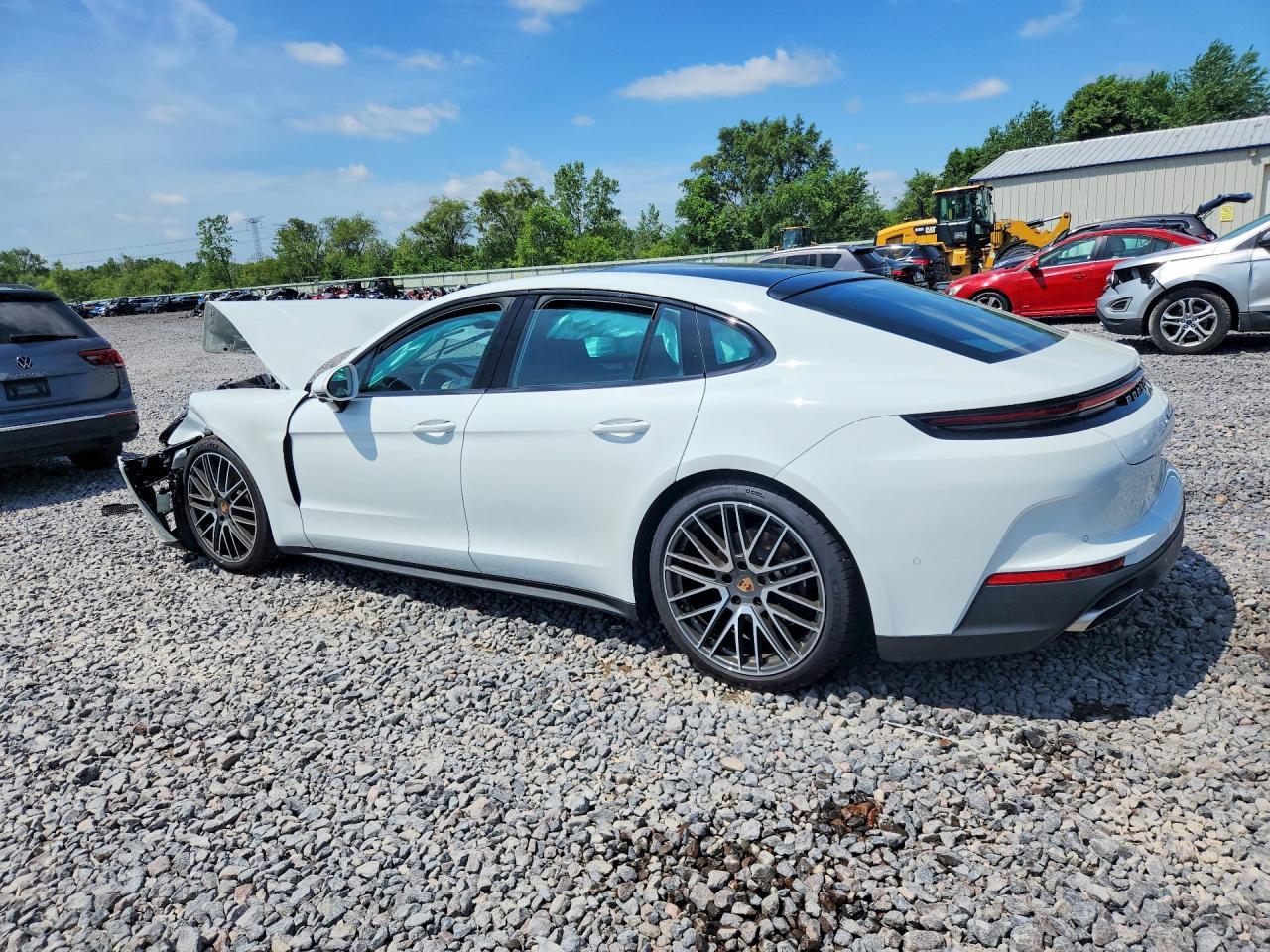 2025 Porsche Panamera Base - Image 2