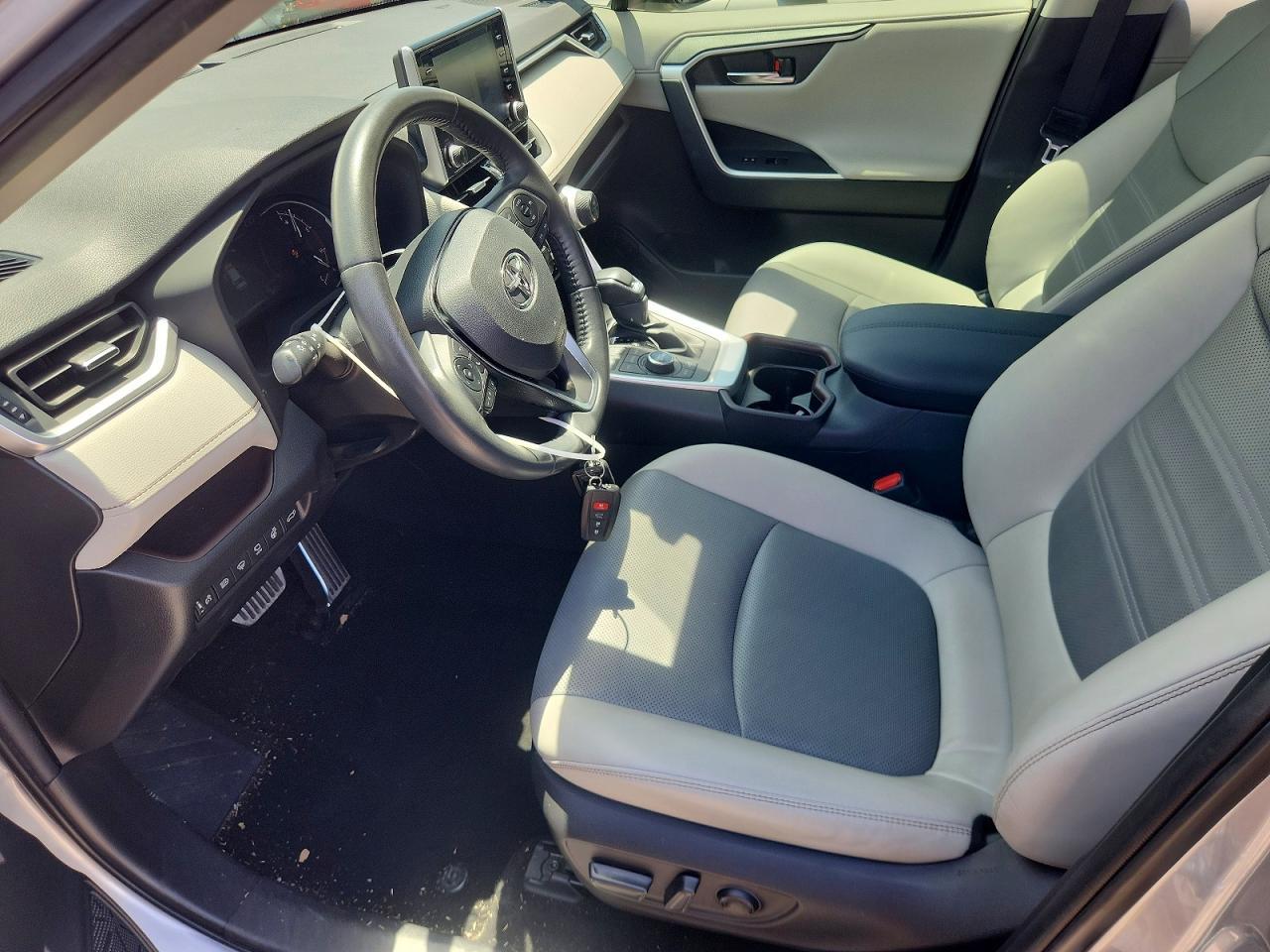 2021 Toyota Rav4 Limited - Фото 7