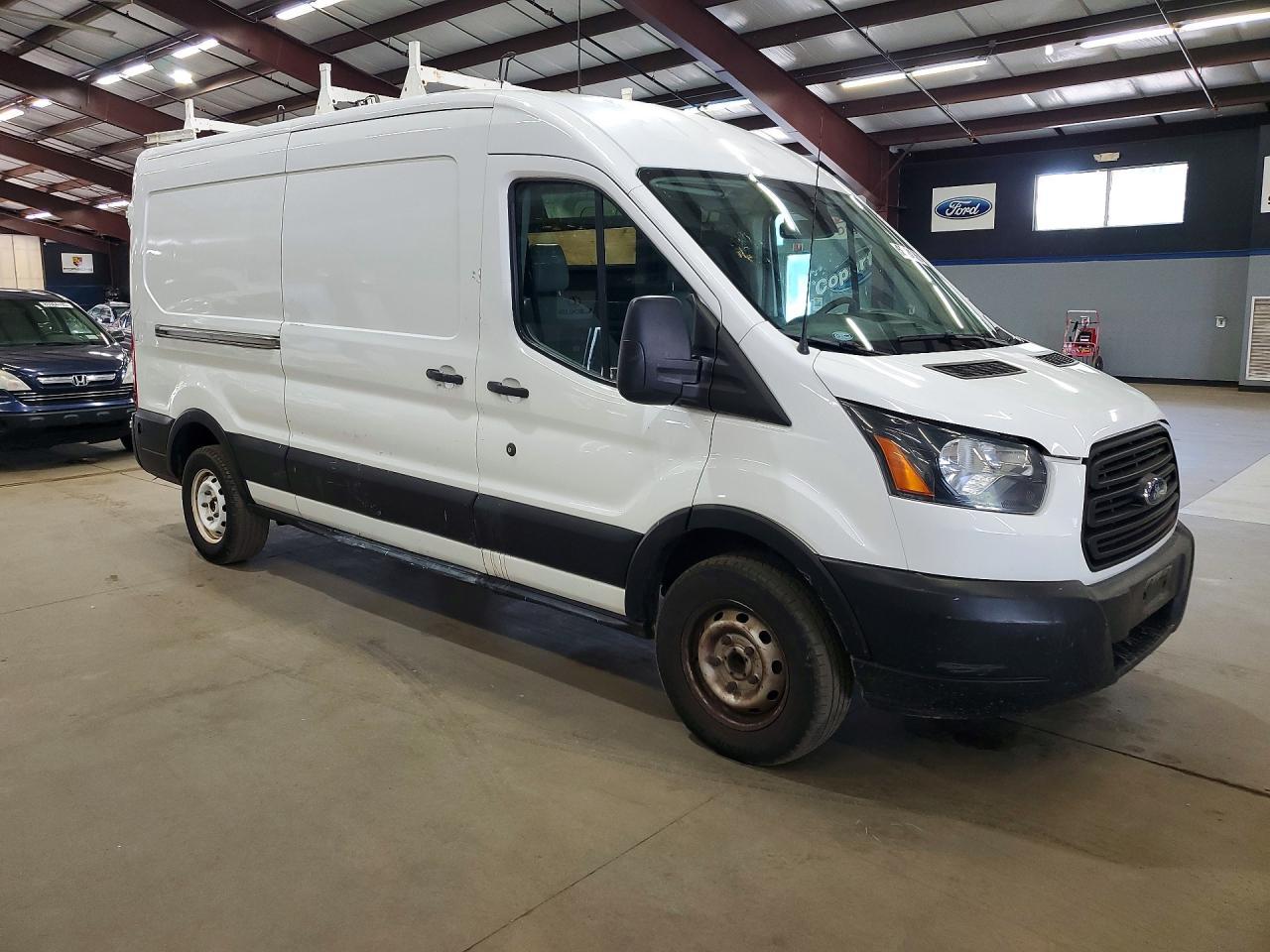 2018 Ford Transit T-150 - Фото 4