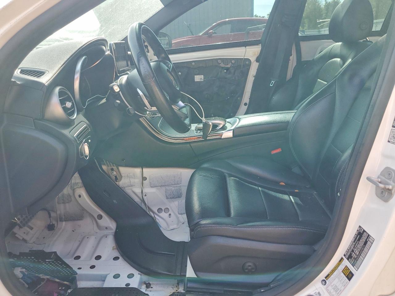 2015 Mercedes-Benz C 300 4Matic - Фото 7