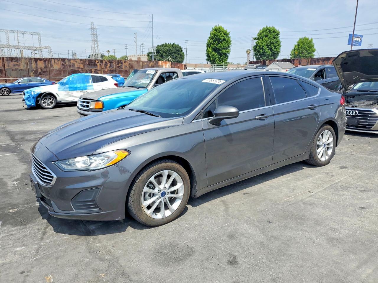 2020 Ford Fusion Se