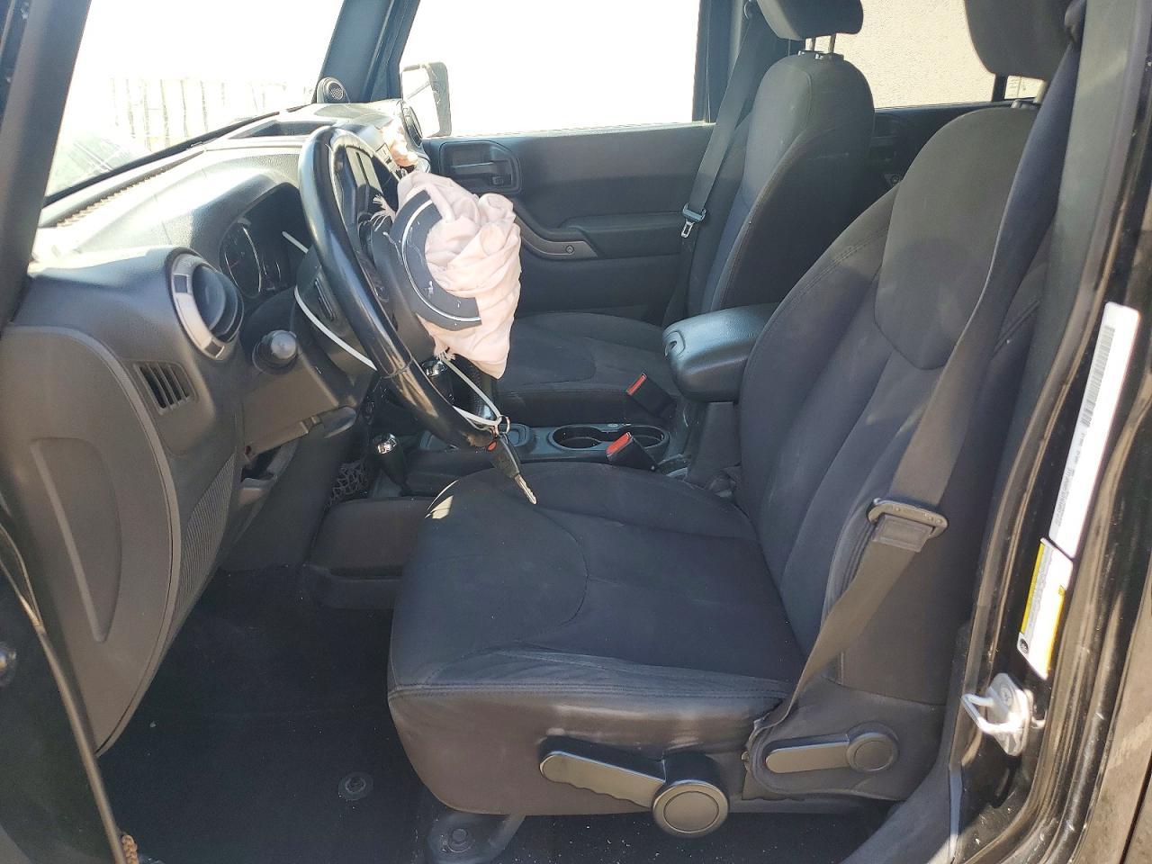 2014 Jeep Wrangler Unlimited Sport - Фото 7