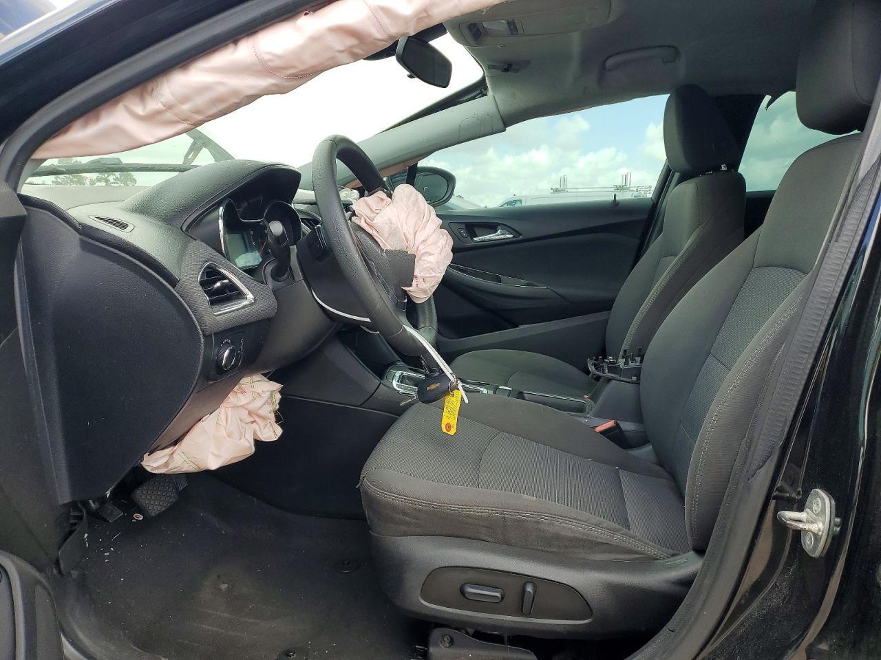 2019 Chevrolet Cruze Lt - Image 7