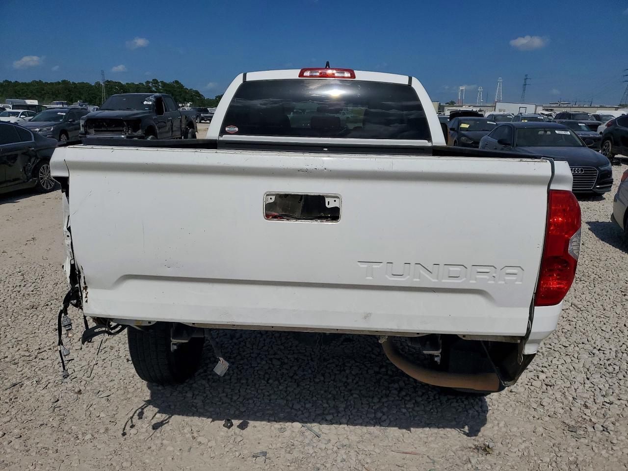 2021 Toyota Tundra Sr - Image 6