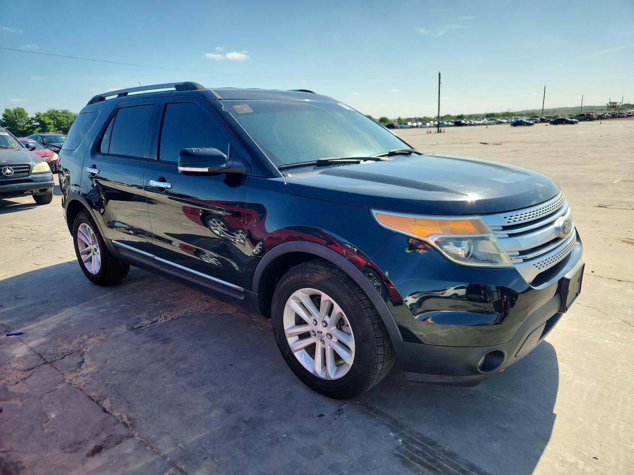 2014 Ford Explorer Xlt - Фото 4